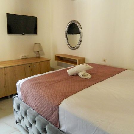 Veny House Vila Paralia Panteleimonos Exterior foto